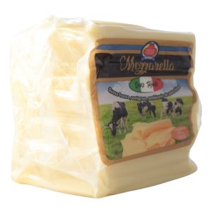 Mozzarella de vaca en cilindro